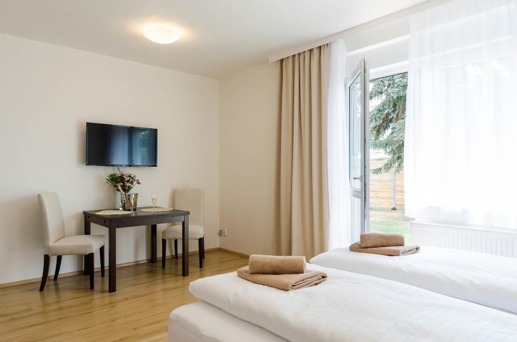 Pension Zličín Praga Quarto foto
